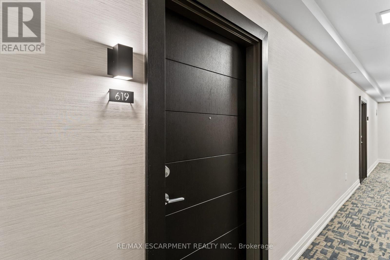 Property at 619 - 212 KING WILLIAM STREET image 4
