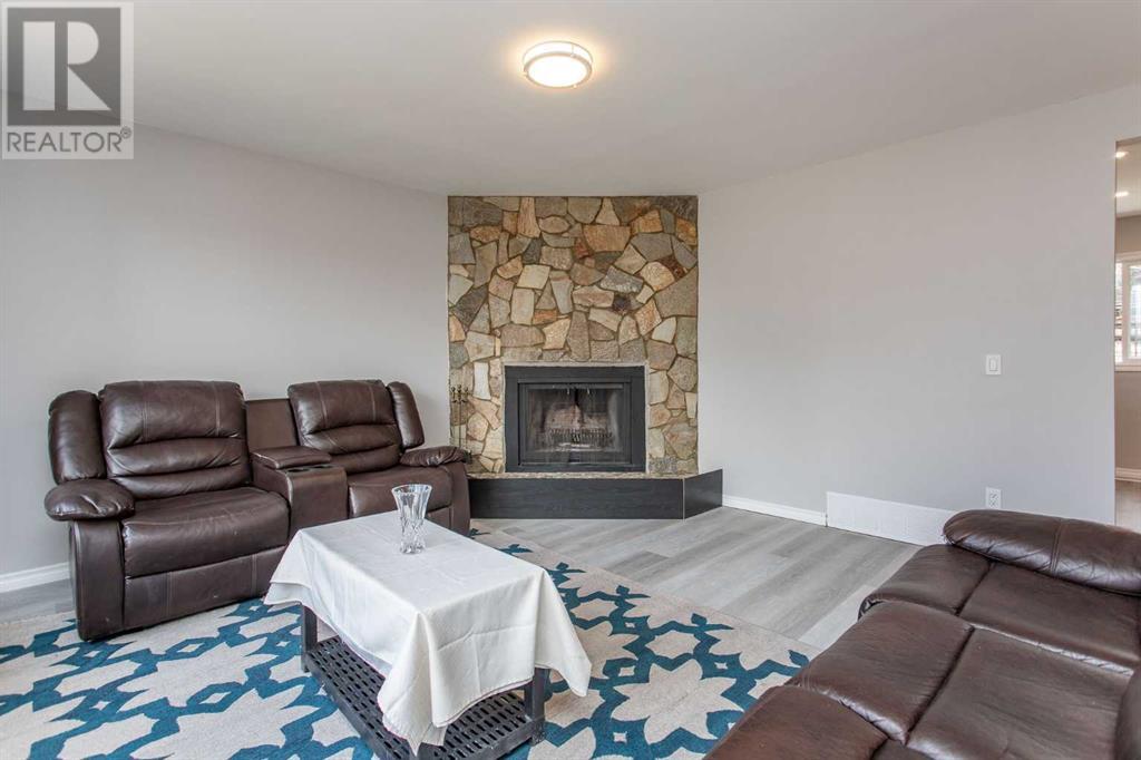 103 Westview Drive, Sylvan Lake, Alberta  T4S 1H7 - Photo 13 - A2204497