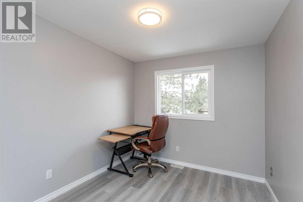 103 Westview Drive, Sylvan Lake, Alberta  T4S 1H7 - Photo 22 - A2204497