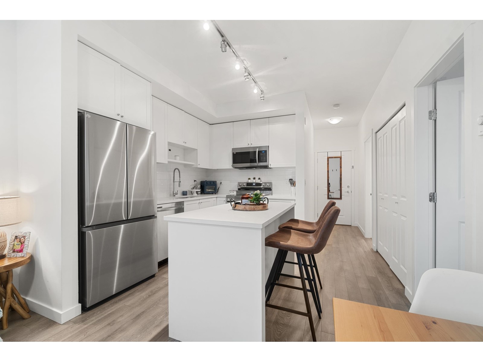 111 15848 Fraser Hwy, Surrey, British Columbia  V4N 6X6 - Photo 6 - R2988610