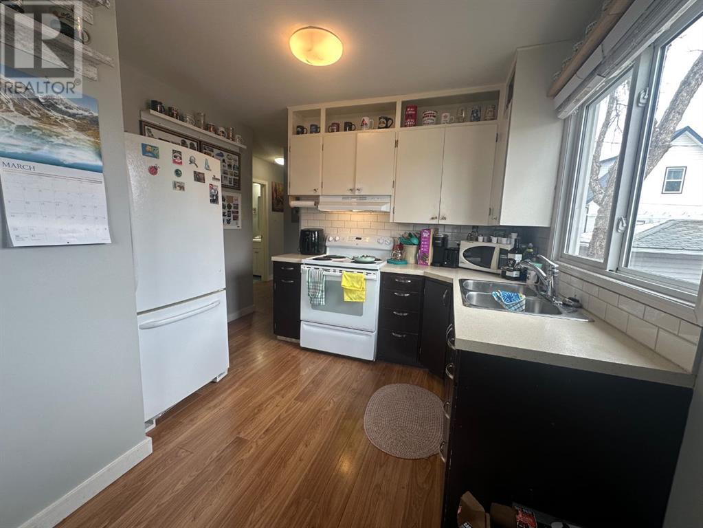 720 Main Street, Three Hills, Alberta  T0M 2A0 - Photo 3 - A2206506