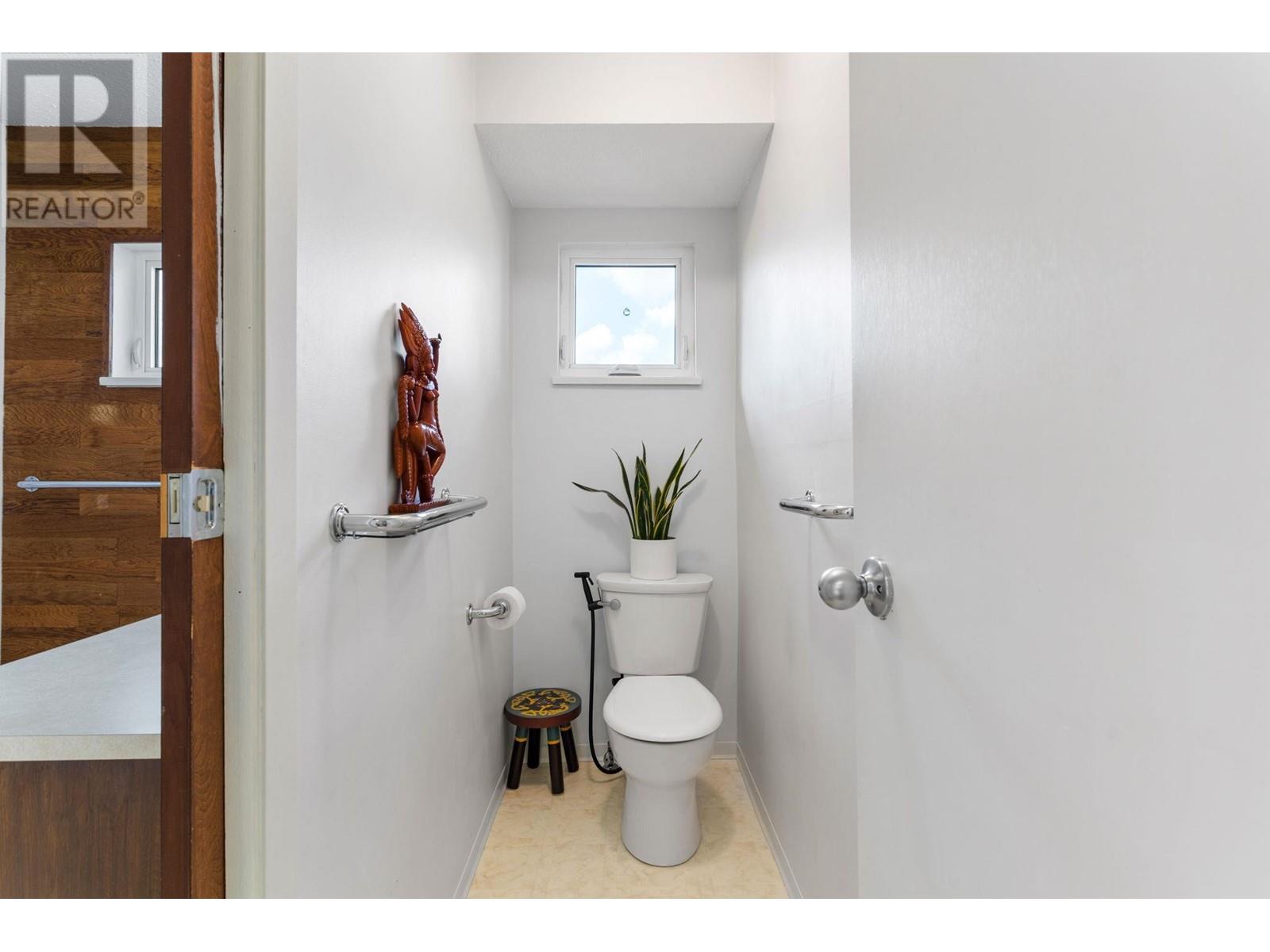 2312 W 6th Avenue, Vancouver, British Columbia  V6K 1V9 - Photo 13 - R2988528
