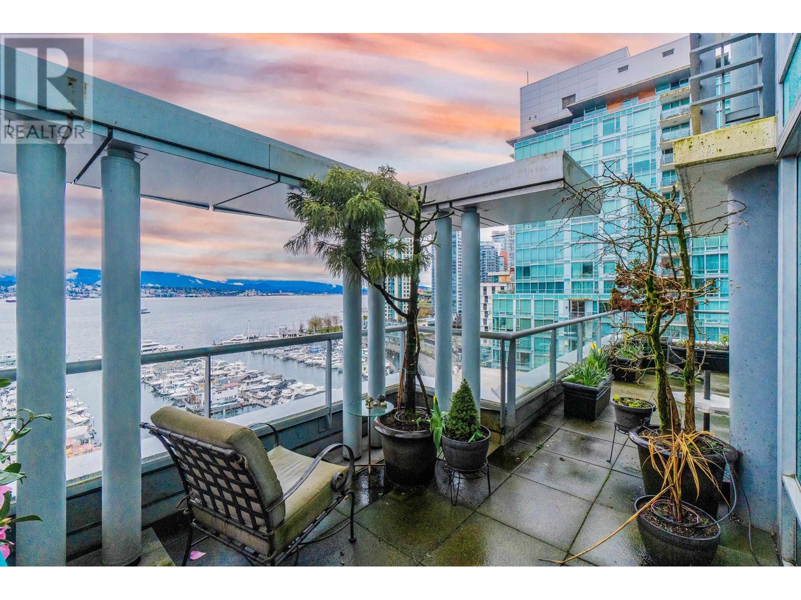 1102 590 Nicola Street, Vancouver, British Columbia  V6G 3J8 - Photo 11 - R2985273