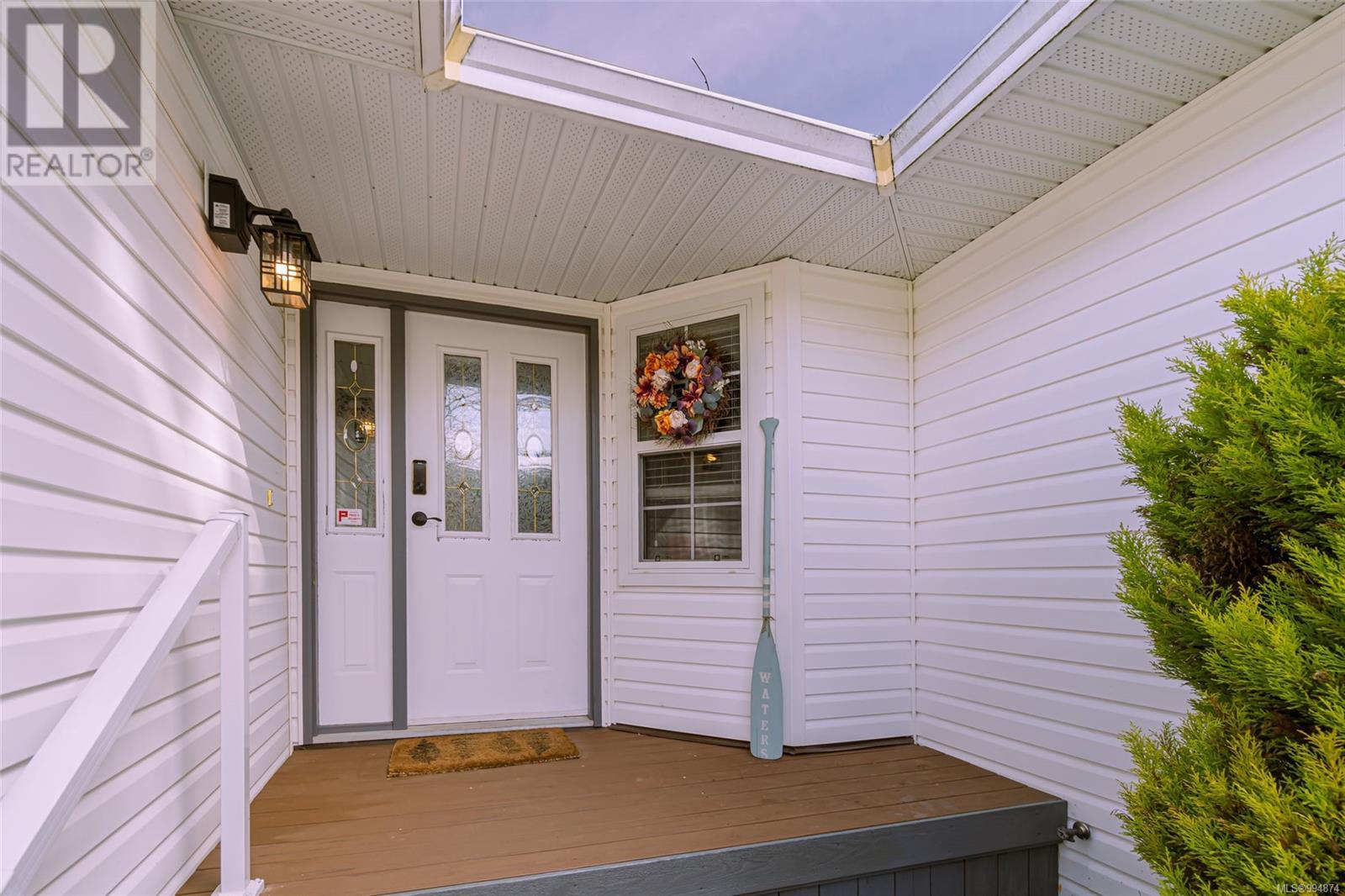 Property at 419 Nottingham Dr image 2