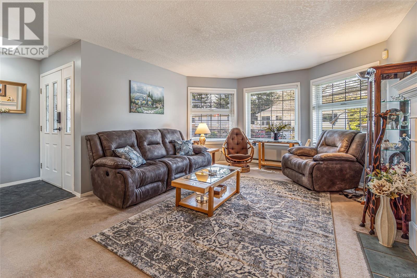 Property at 419 Nottingham Dr image 5