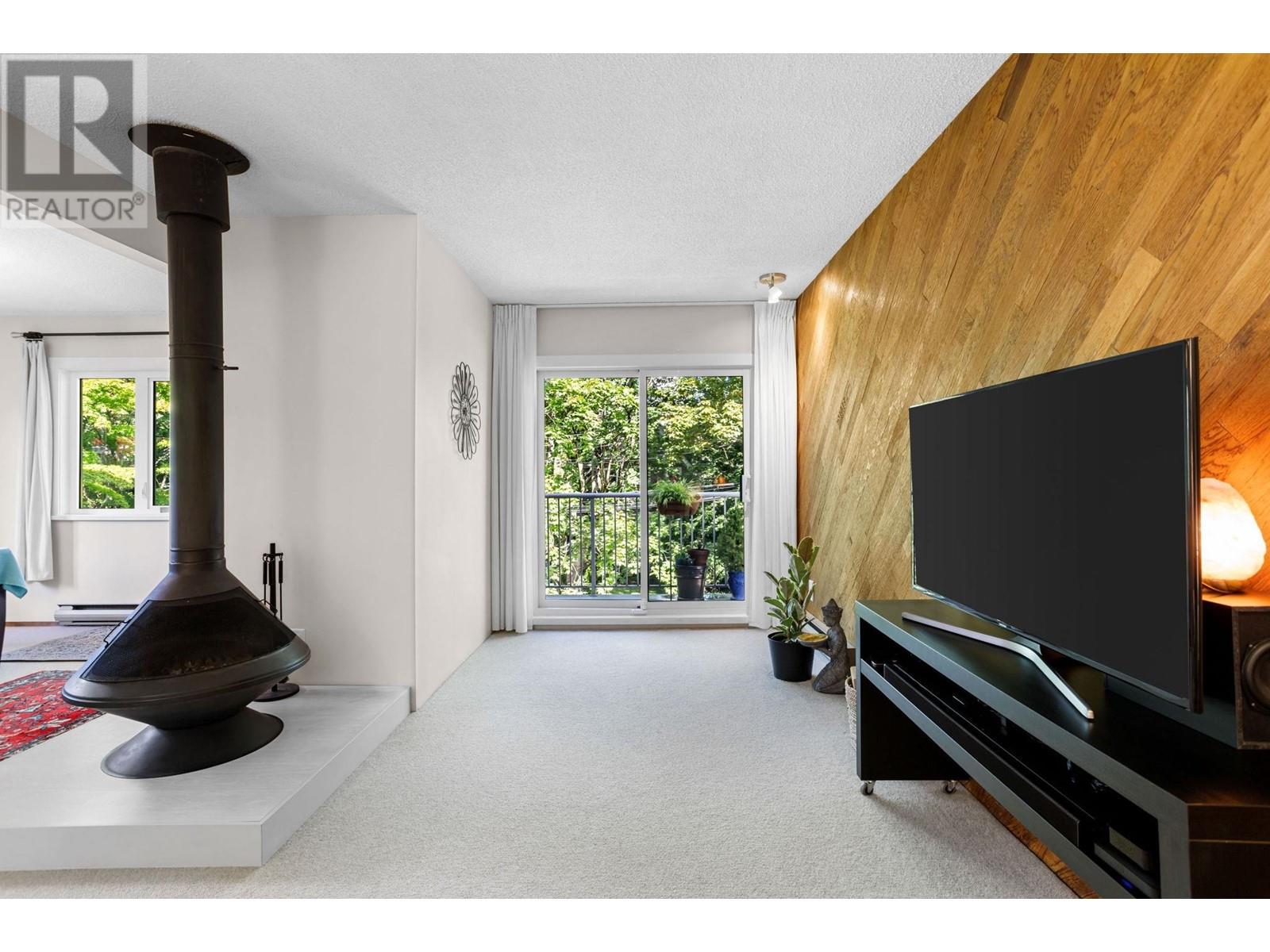 2312 W 6th Avenue, Vancouver, British Columbia  V6K 1V9 - Photo 4 - R2988544