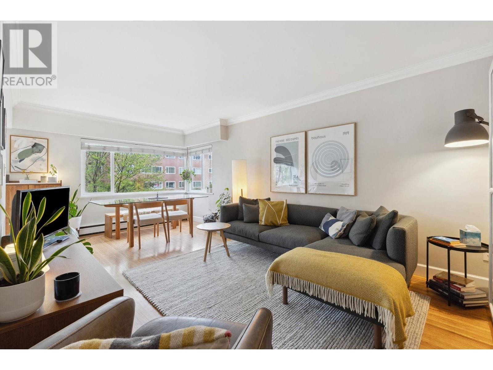 102 1075 W 13th Avenue, Vancouver, British Columbia  V6H 1N1 - Photo 2 - R2988551
