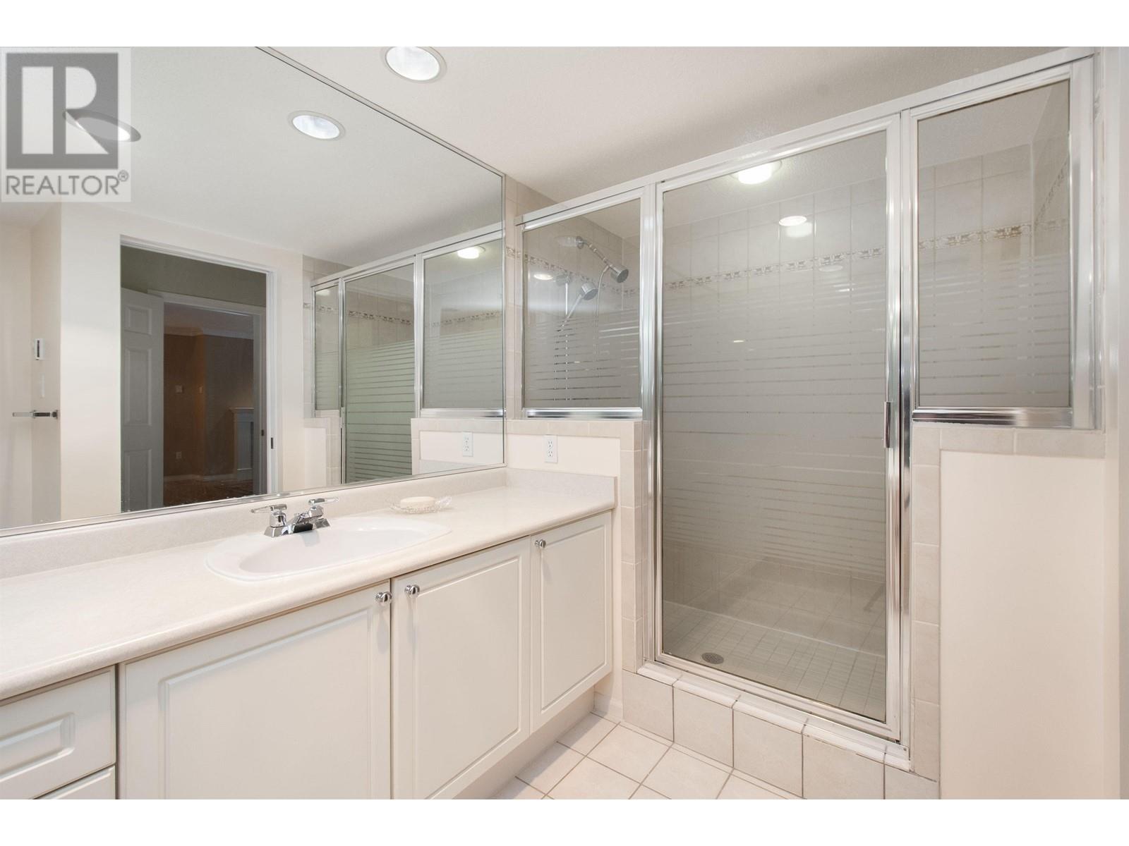 105 3680 Banff Court, North Vancouver, British Columbia  V7H 2Y7 - Photo 16 - R2988557