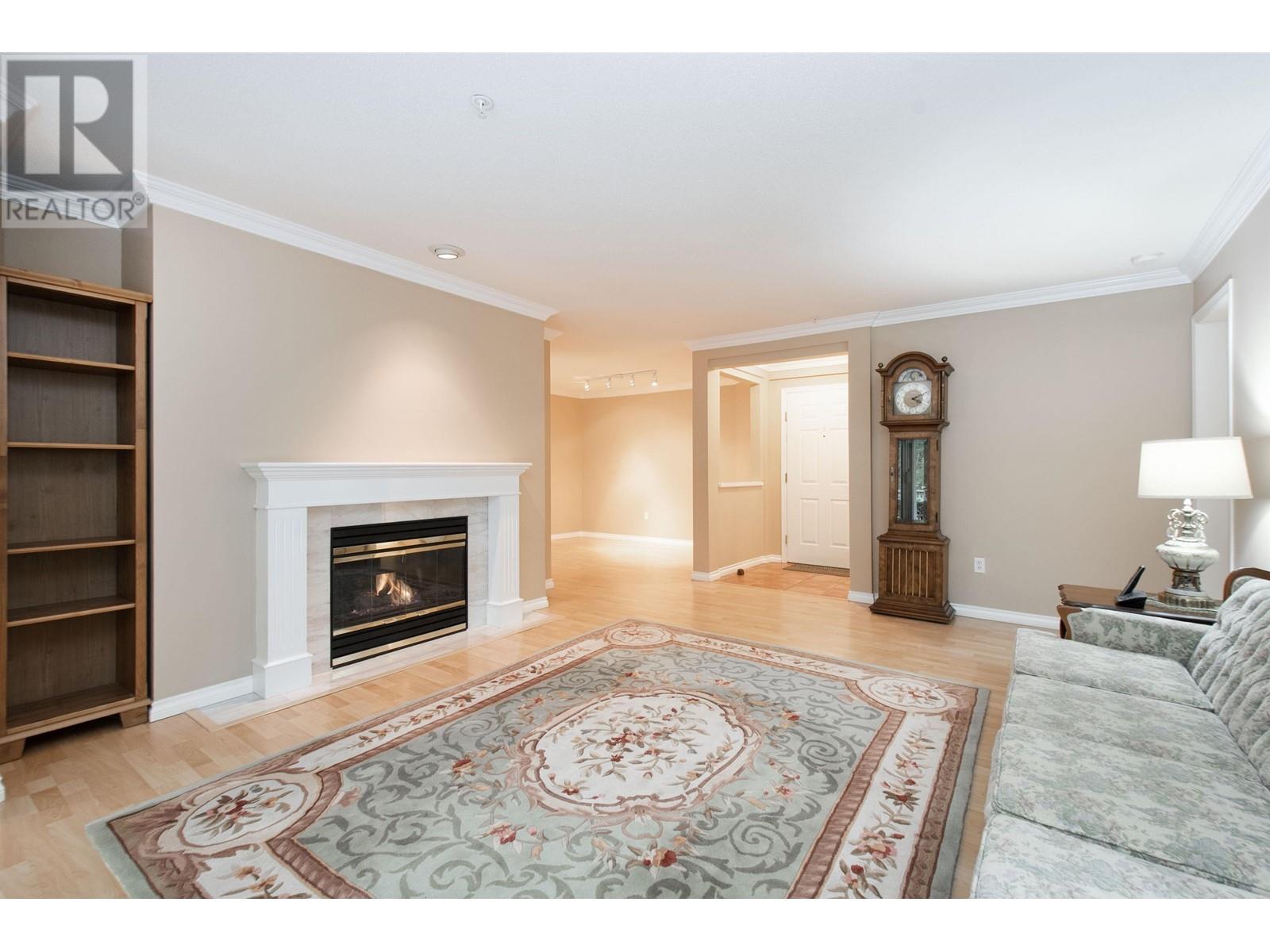 105 3680 Banff Court, North Vancouver, British Columbia  V7H 2Y7 - Photo 6 - R2988557