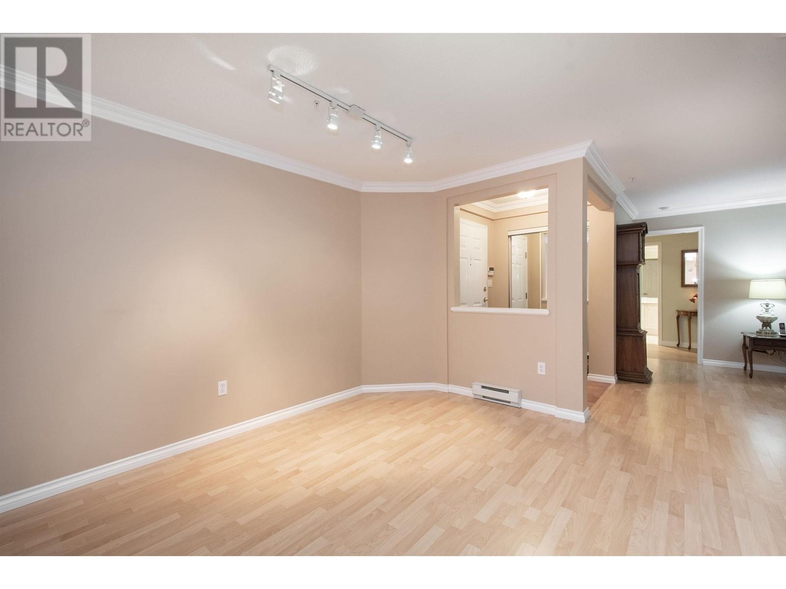 105 3680 Banff Court, North Vancouver, British Columbia  V7H 2Y7 - Photo 8 - R2988557