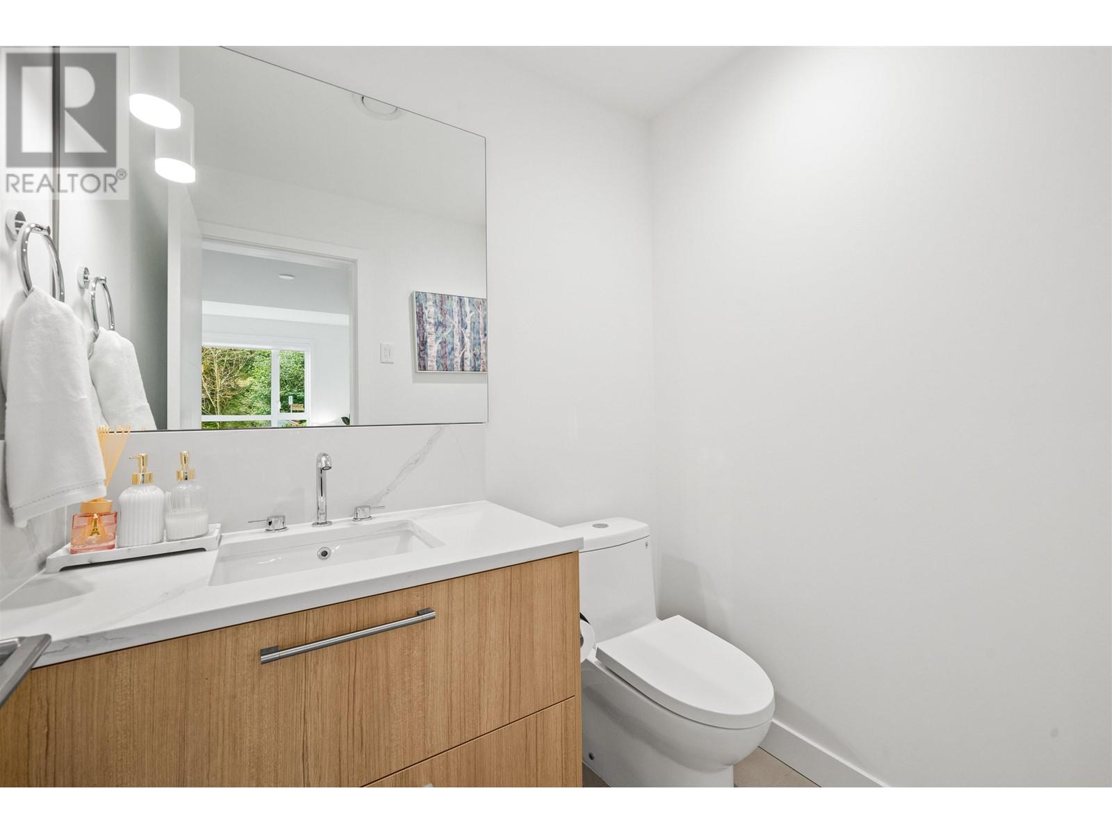 173 2035 Glenaire Drive, North Vancouver, British Columbia  V7P 1Y2 - Photo 13 - R2988595