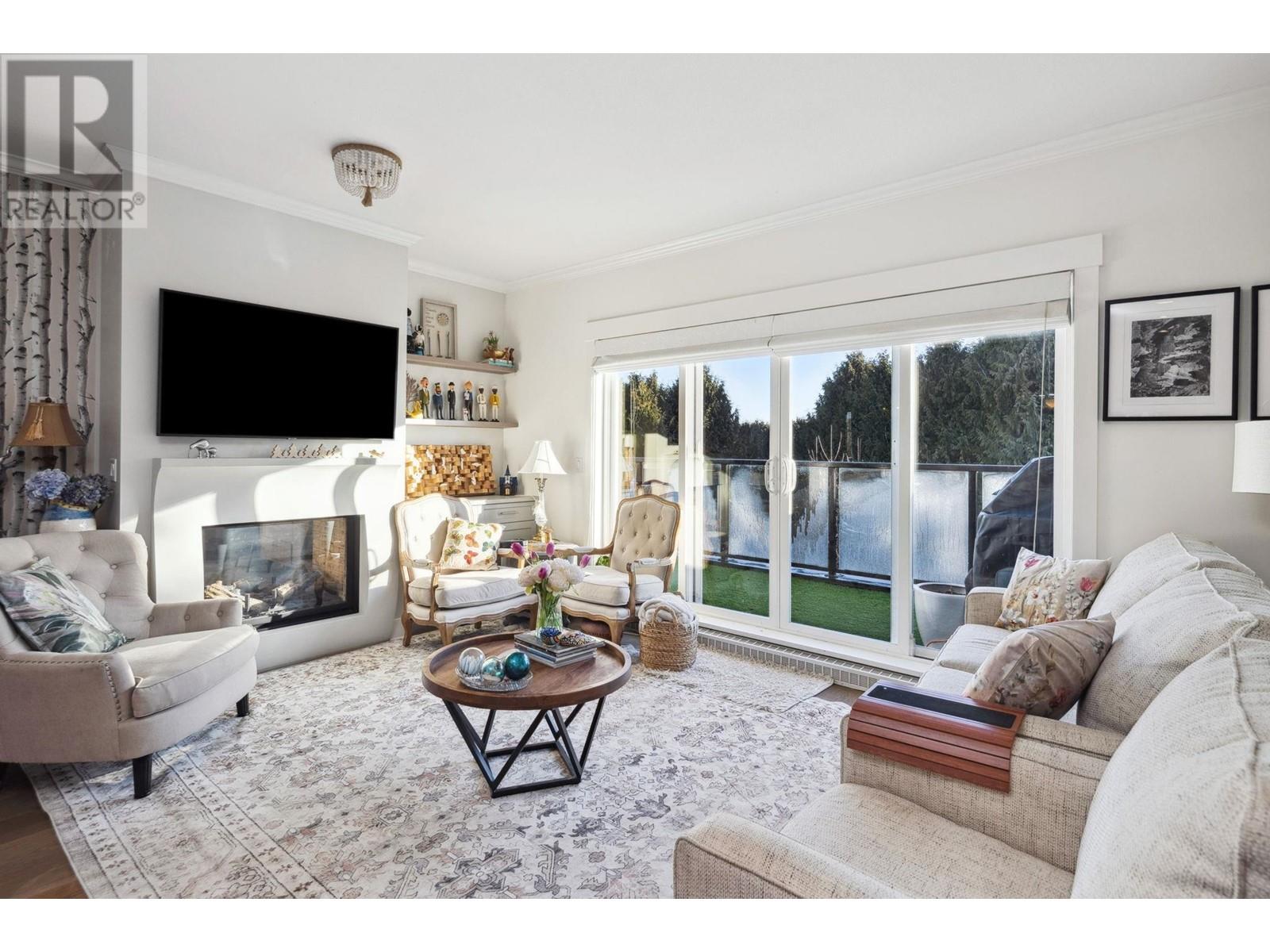 Listing Picture 8 of 37 : 301 6471 PRINCESS LANE, Richmond / 烈治文 - 魯藝地產 Yvonne Lu Group - MLS Medallion Club Member