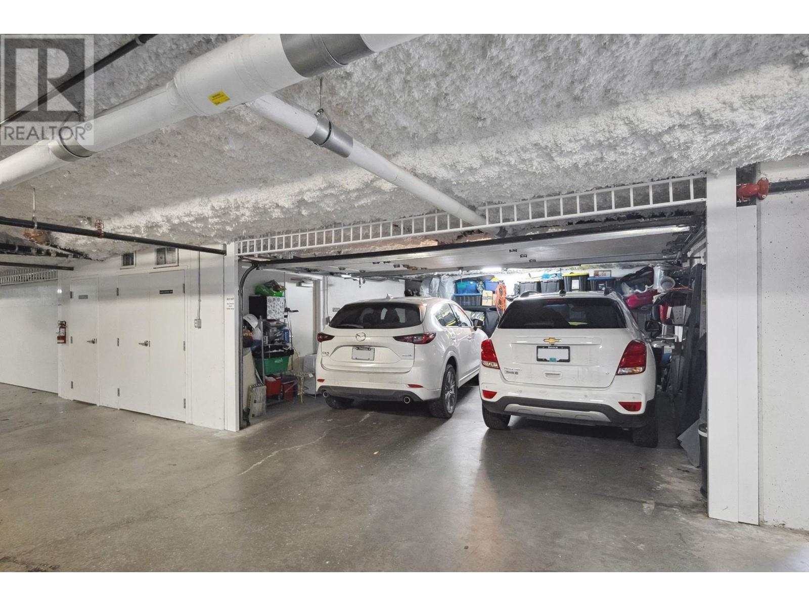 Listing Picture 32 of 37 : 301 6471 PRINCESS LANE, Richmond / 烈治文 - 魯藝地產 Yvonne Lu Group - MLS Medallion Club Member