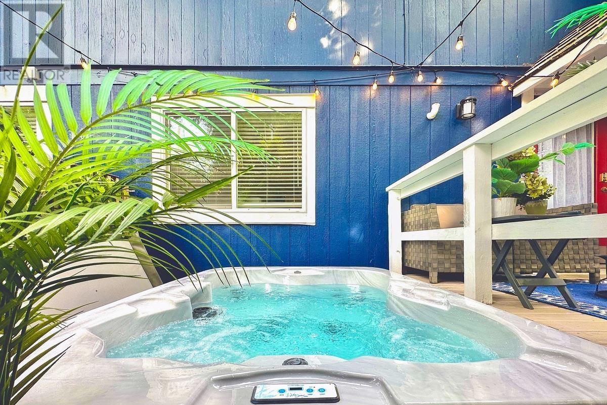 221 W 23rd Street, North Vancouver, British Columbia  V7M 2B4 - Photo 33 - R2988556