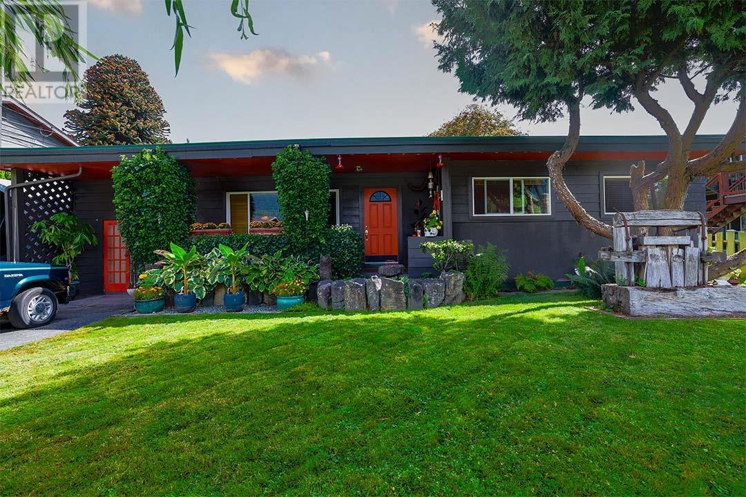 Property at 40324 HOOD ROAD image 1