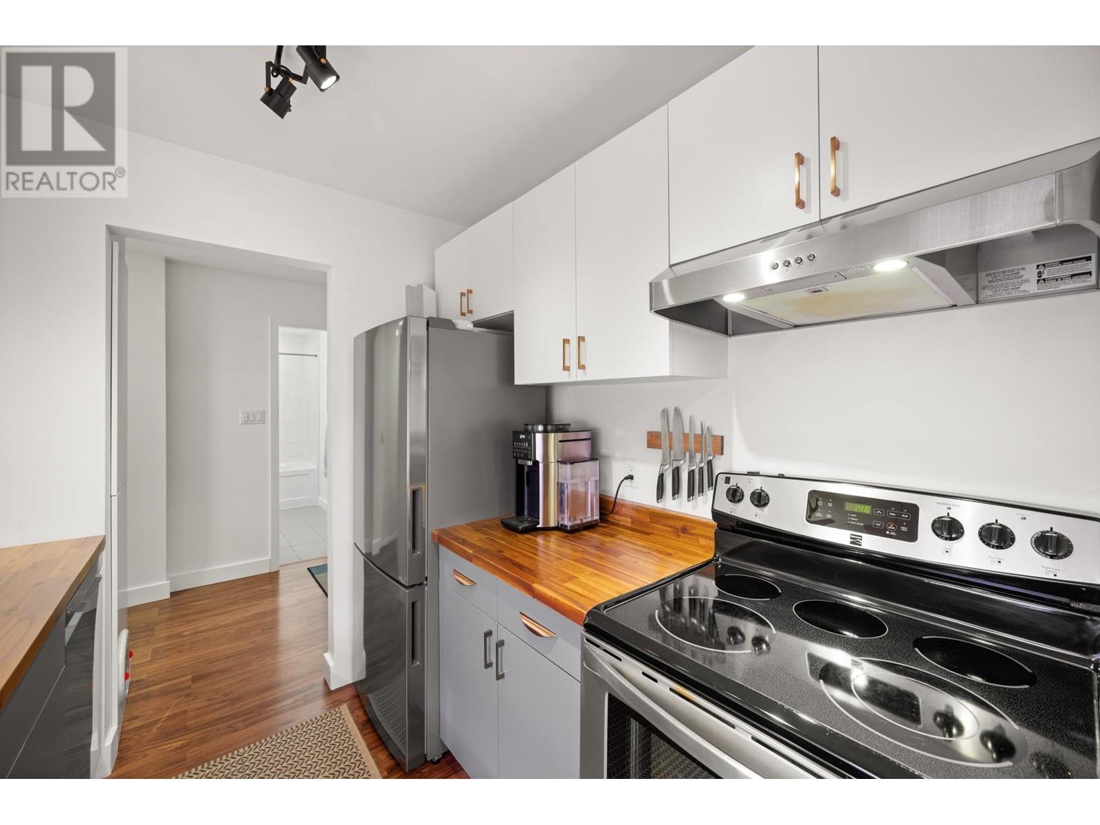 302 236 W 2nd Street, North Vancouver, British Columbia  V7M 1C6 - Photo 14 - R2988589