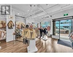 2581 W BROADWAY, Vancouver, British Columbia