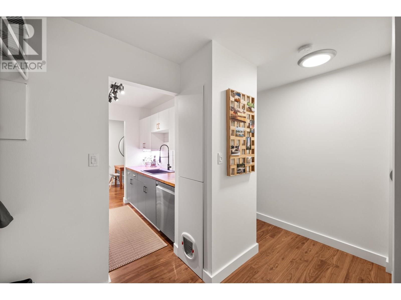 302 236 W 2nd Street, North Vancouver, British Columbia  V7M 1C6 - Photo 17 - R2988589