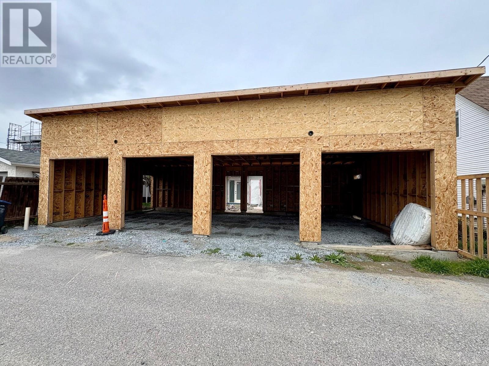 943 Fuller Avenue Unit# 1-4, Kelowna, British Columbia  V1Y 6X5 - Photo 30 - 10342564
