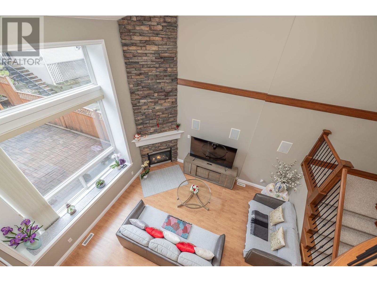 1021 Stewart Avenue, Coquitlam, British Columbia  V3K 2N7 - Photo 26 - R2988421