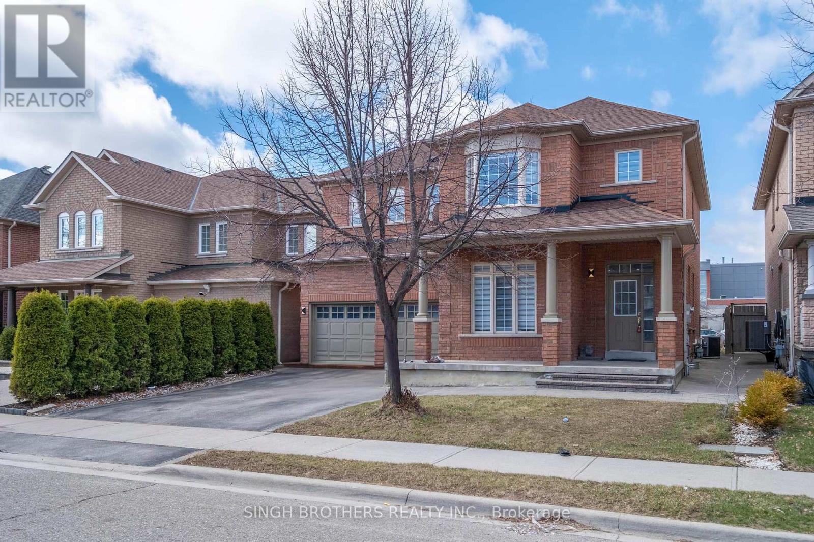 Property at 78 MAINARD CRESCENT image 2