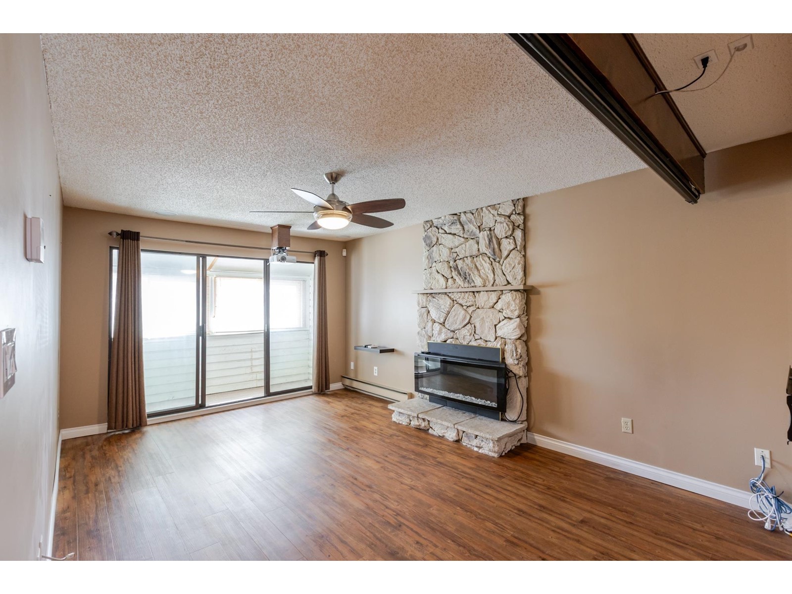 240 Davis Crescent, Langley, British Columbia  V4W 3K7 - Photo 20 - R2986442