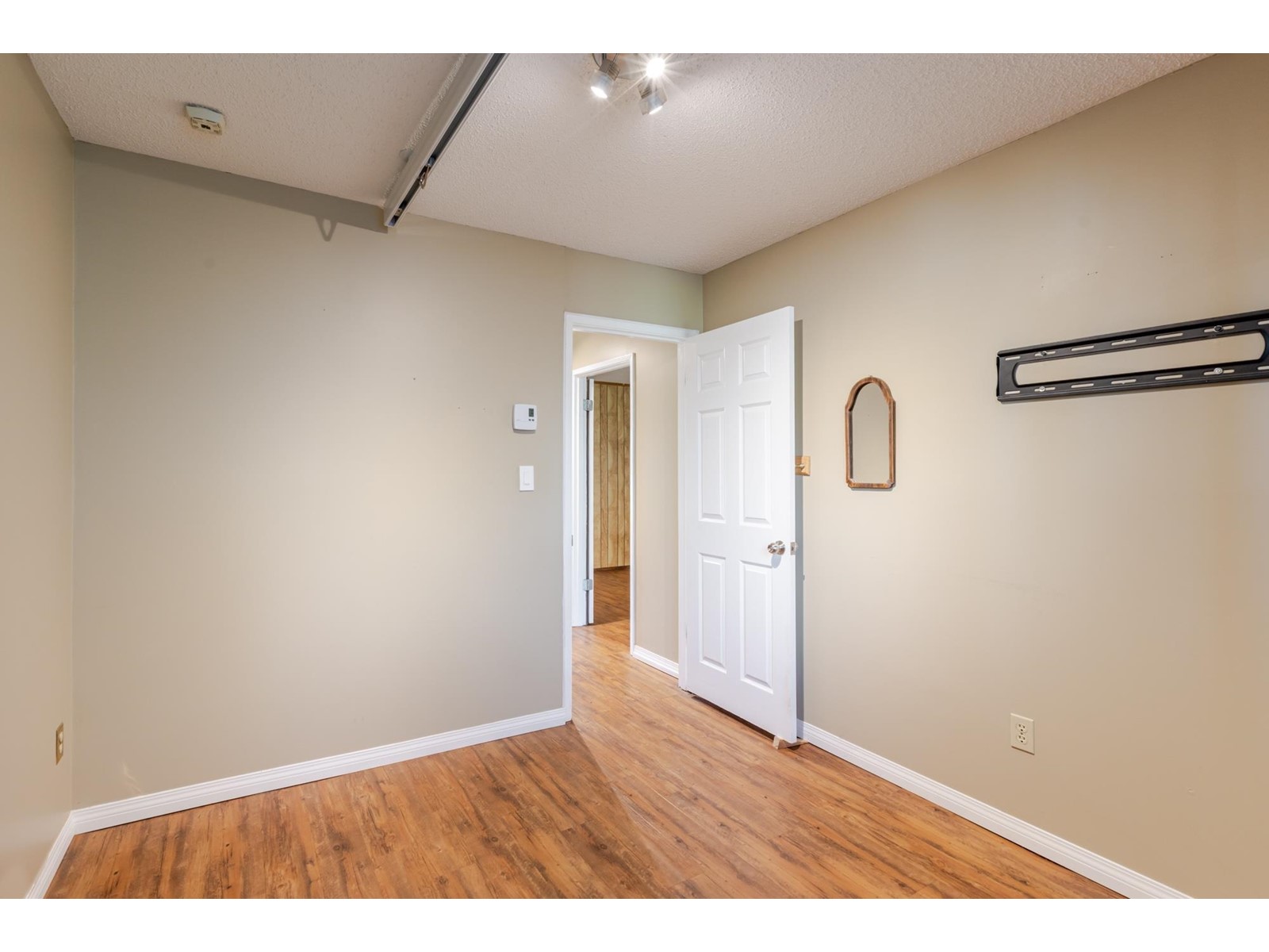 240 Davis Crescent, Langley, British Columbia  V4W 3K7 - Photo 32 - R2986442