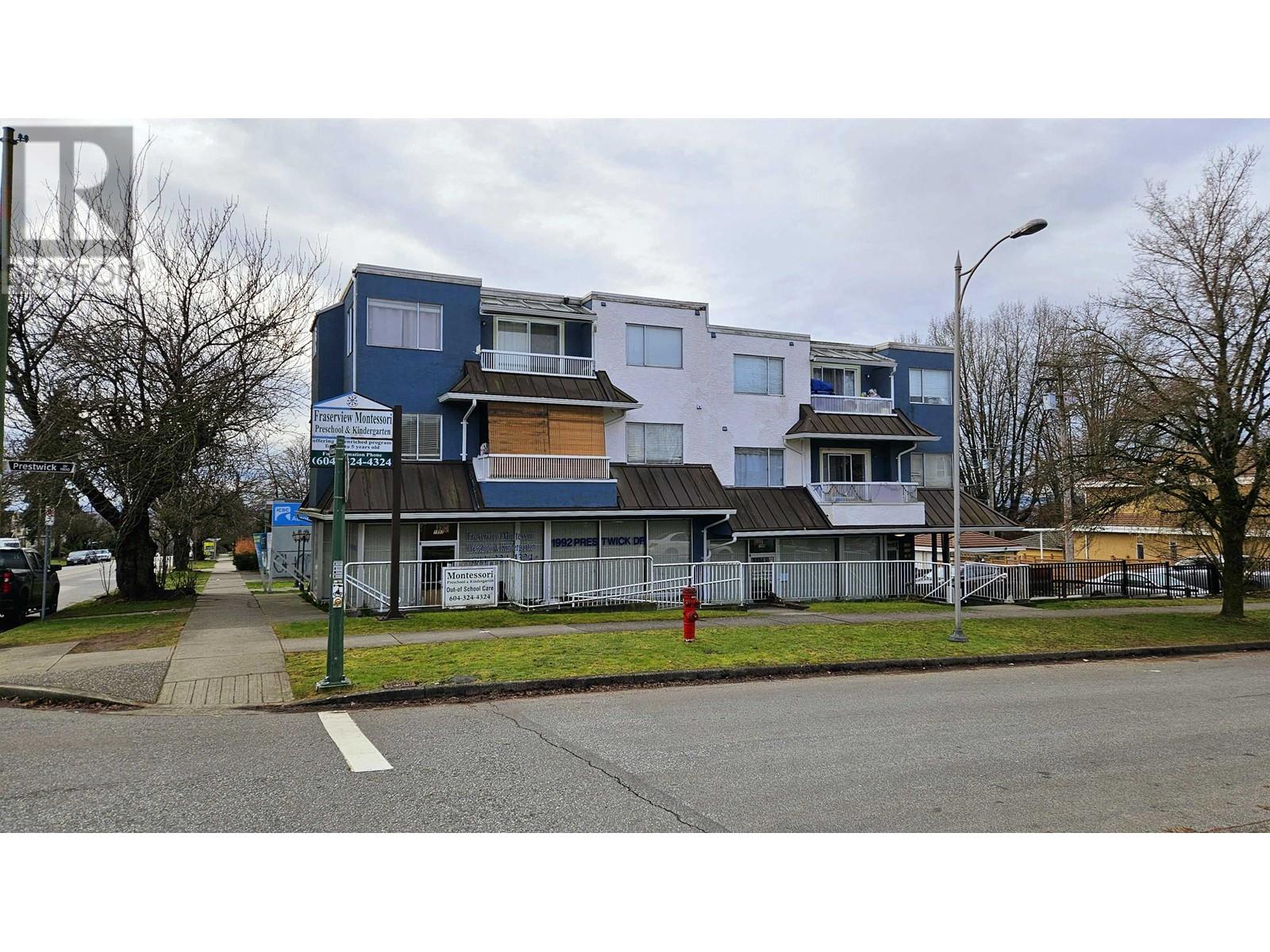 1992 Prestwick Drive, Vancouver, British Columbia  V5P 2E9 - Photo 3 - R2988336