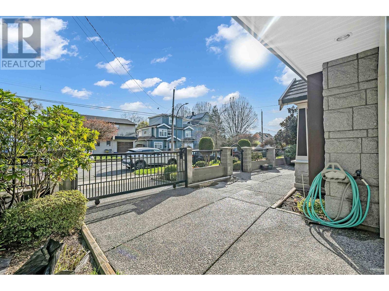 2213 Ferndale Street, Vancouver, British Columbia  V5L 1Y6 - Photo 33 - R2988562