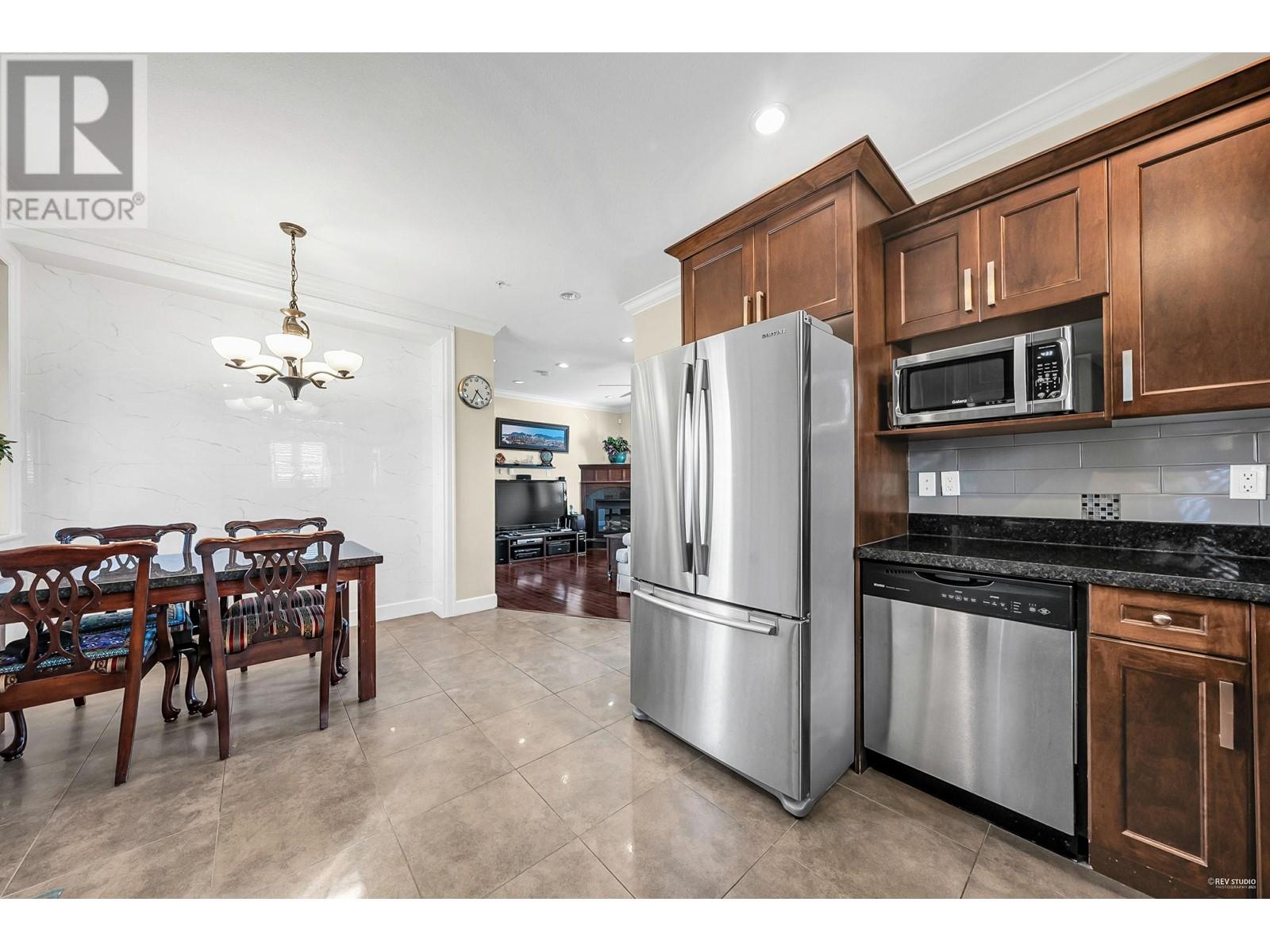 2213 Ferndale Street, Vancouver, British Columbia  V5L 1Y6 - Photo 18 - R2988562