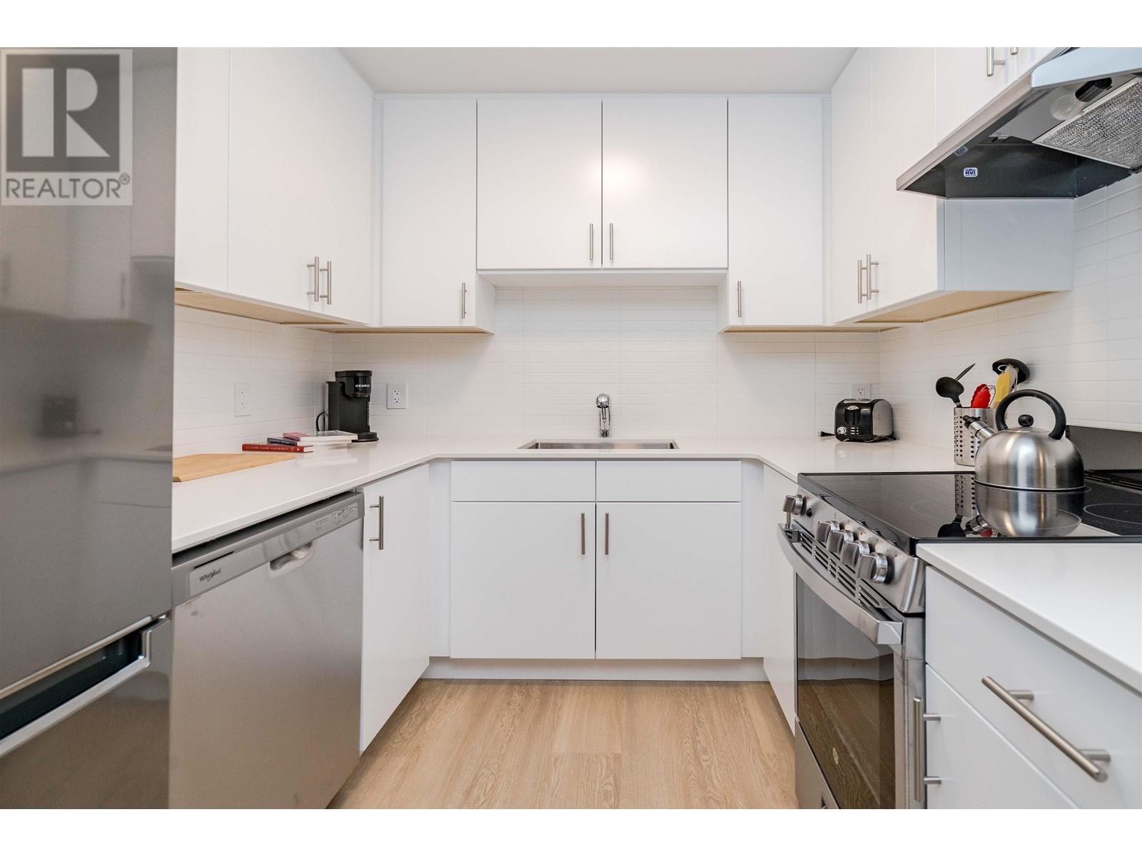 203 8690 Montcalm Street, Vancouver, British Columbia  V6P 4P8 - Photo 14 - R2987875