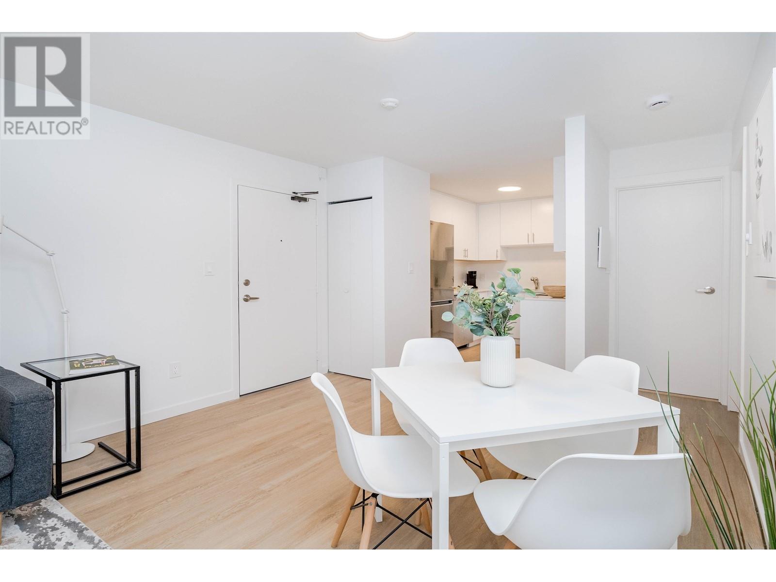 203 8690 Montcalm Street, Vancouver, British Columbia  V6P 4P8 - Photo 10 - R2987875