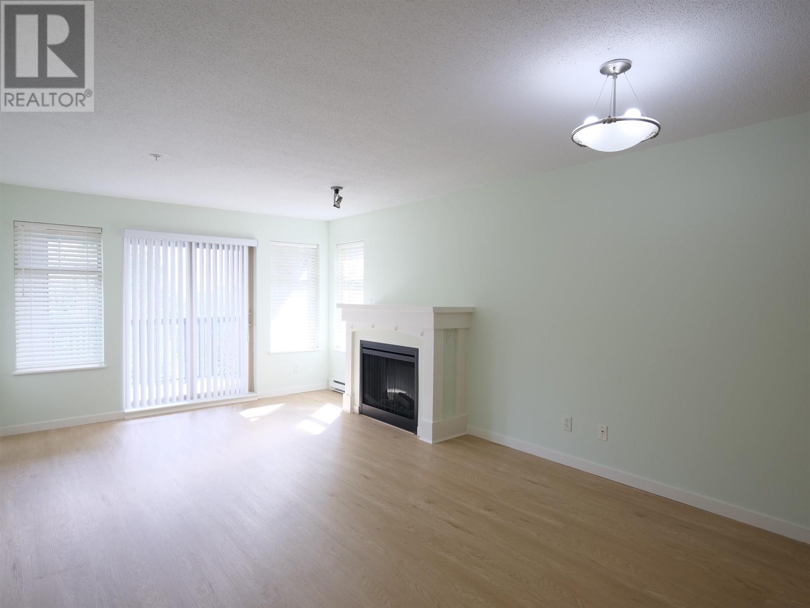 309 2998 Silver Springs Boulevard, Coquitlam, British Columbia  V3E 3R7 - Photo 4 - R2987012