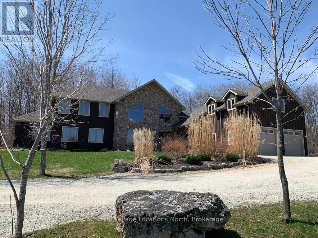 1416 COUNTY 124 ROAD, Clearview, Ontario