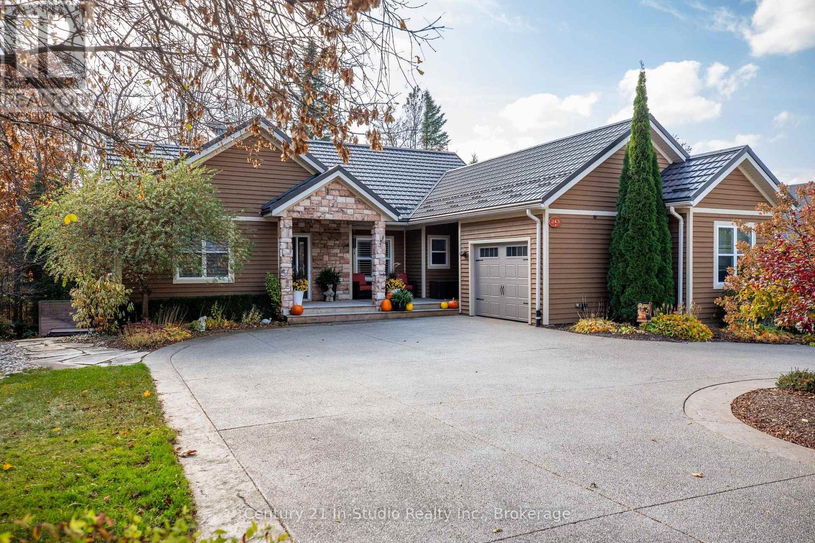 243 SUMMERHILL RD. ROAD, Saugeen Shores, Ontario