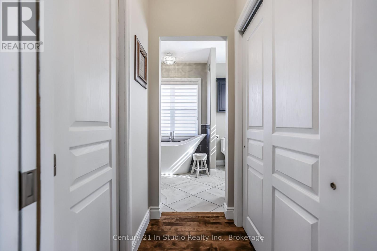 243 Summerhill Rd. Road, Saugeen Shores, Ontario  N0H 2L0 - Photo 31 - X12073173
