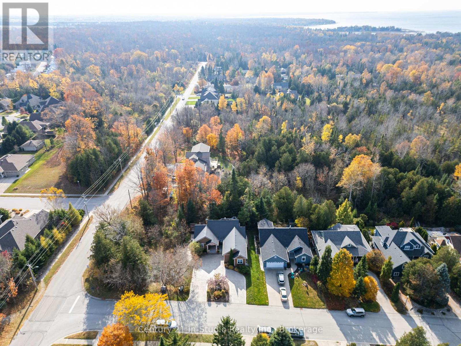243 Summerhill Rd. Road, Saugeen Shores, Ontario  N0H 2L0 - Photo 48 - X12073173