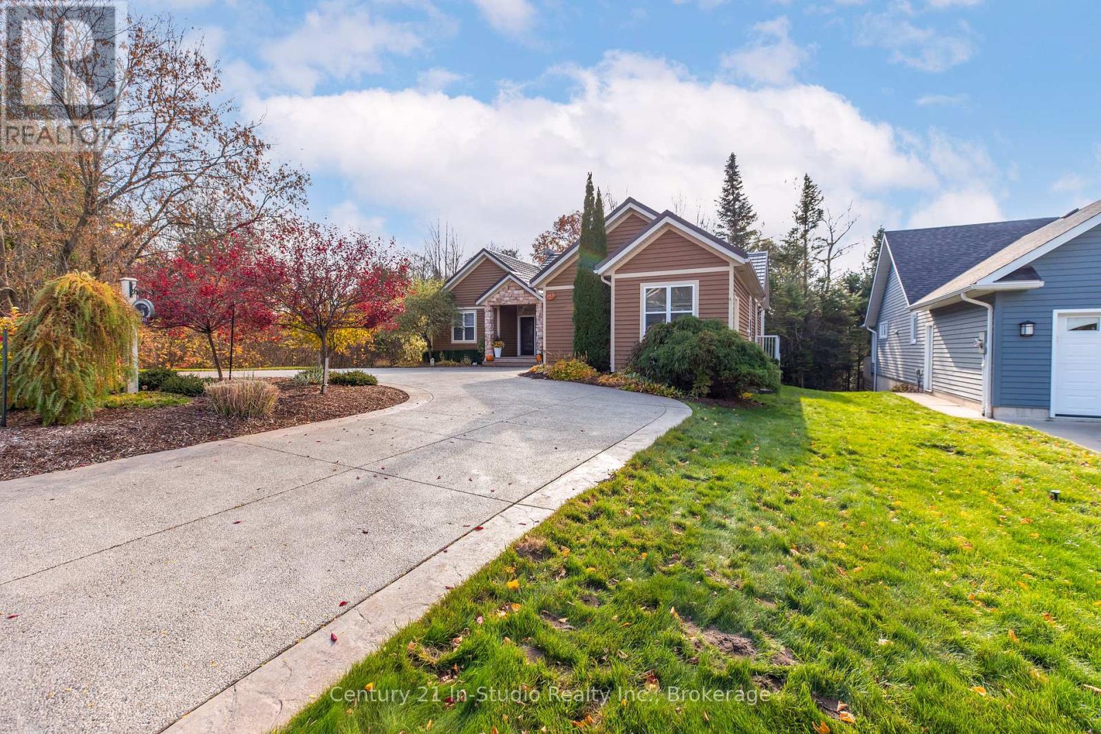 243 Summerhill Rd. Road, Saugeen Shores, Ontario  N0H 2L0 - Photo 49 - X12073173