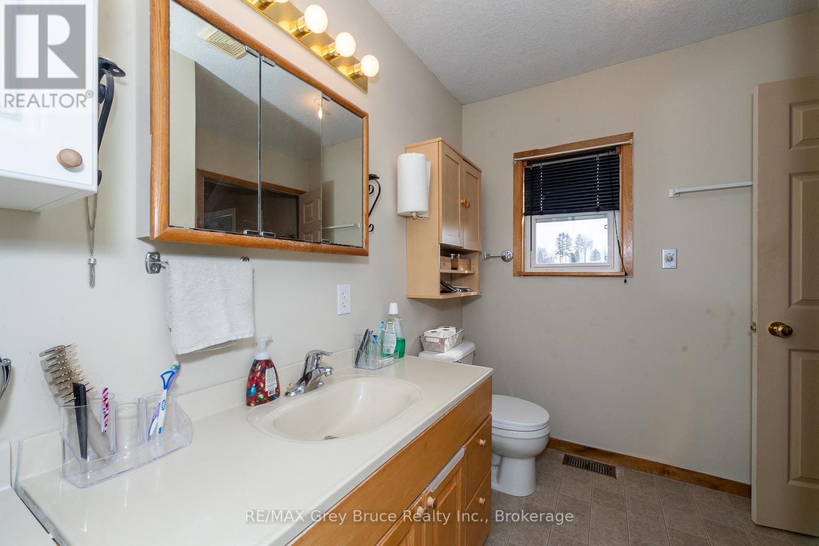 283 6 Concession, Arran-Elderslie, Ontario N0H 2N0 - Photo 26 - X12073192