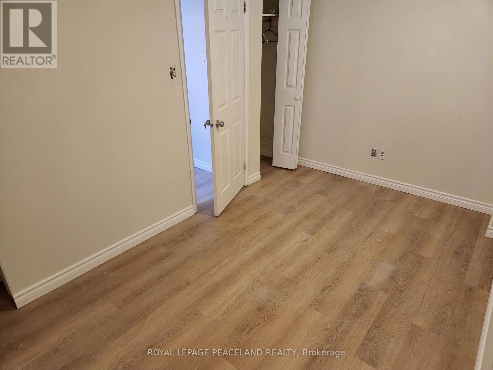 4 - 558 Spadina Crescent, Toronto, Ontario  M5S 2J9 - Photo 6 - C12073143