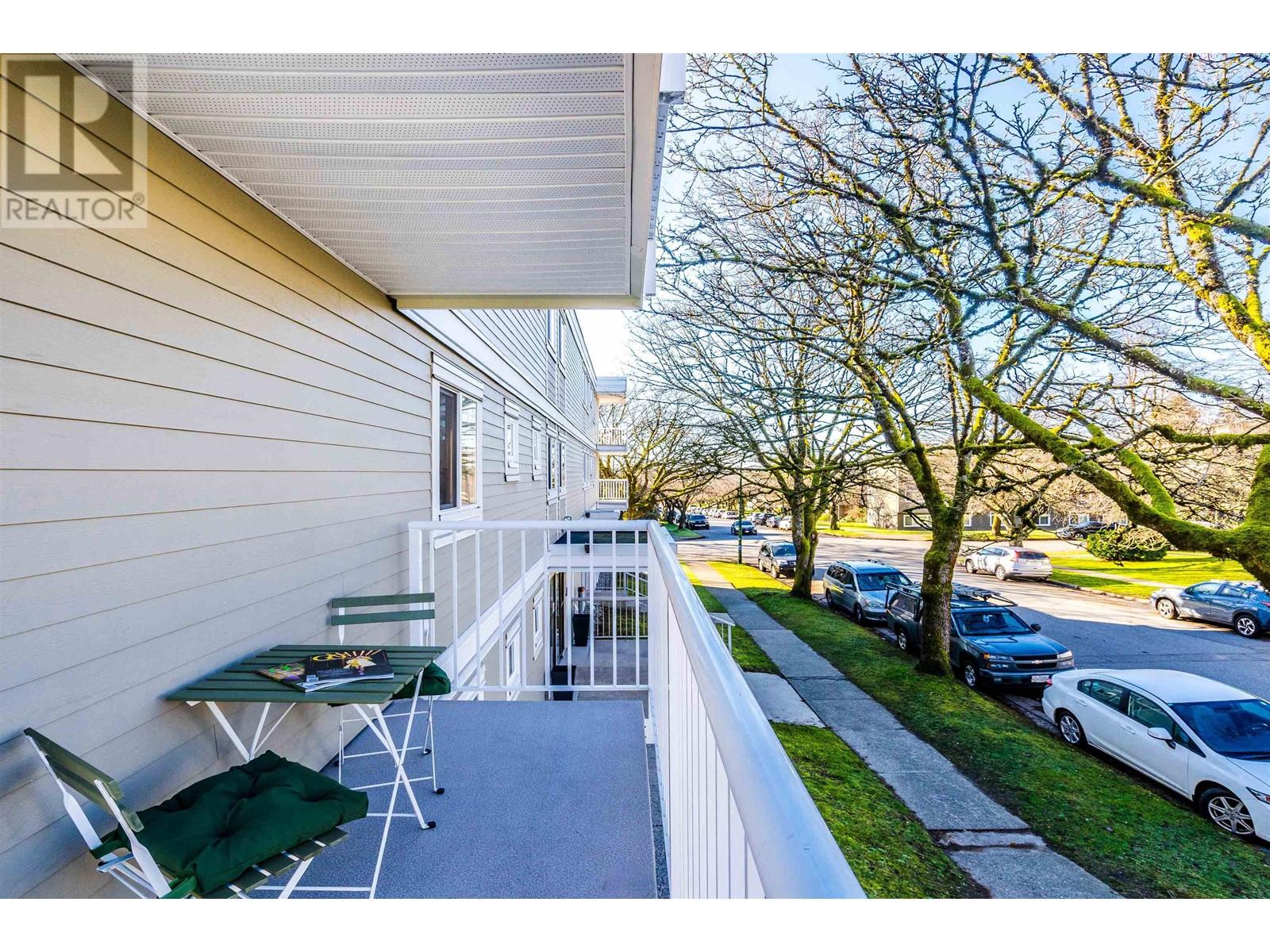 201 8690 Montcalm Street, Vancouver, British Columbia  V6P 4P8 - Photo 15 - R2987888
