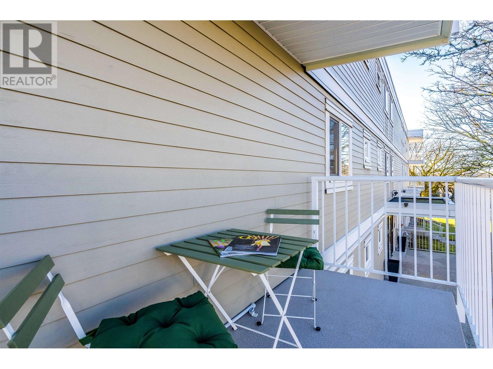 201 8690 Montcalm Street, Vancouver, British Columbia  V6P 4P8 - Photo 16 - R2987888