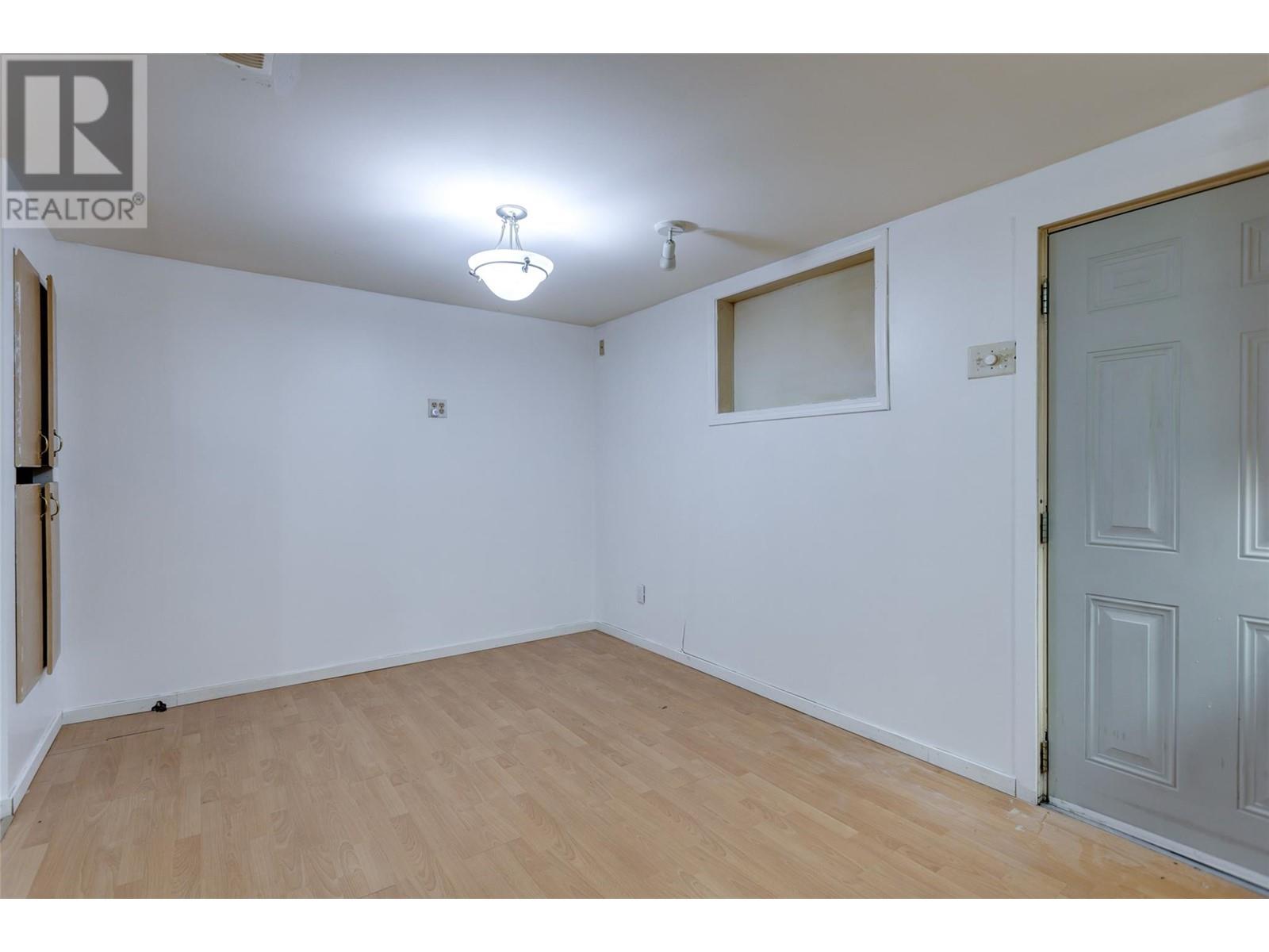 1911 Cross Road, Kelowna, British Columbia  V1V 2E4 - Photo 39 - 10342729
