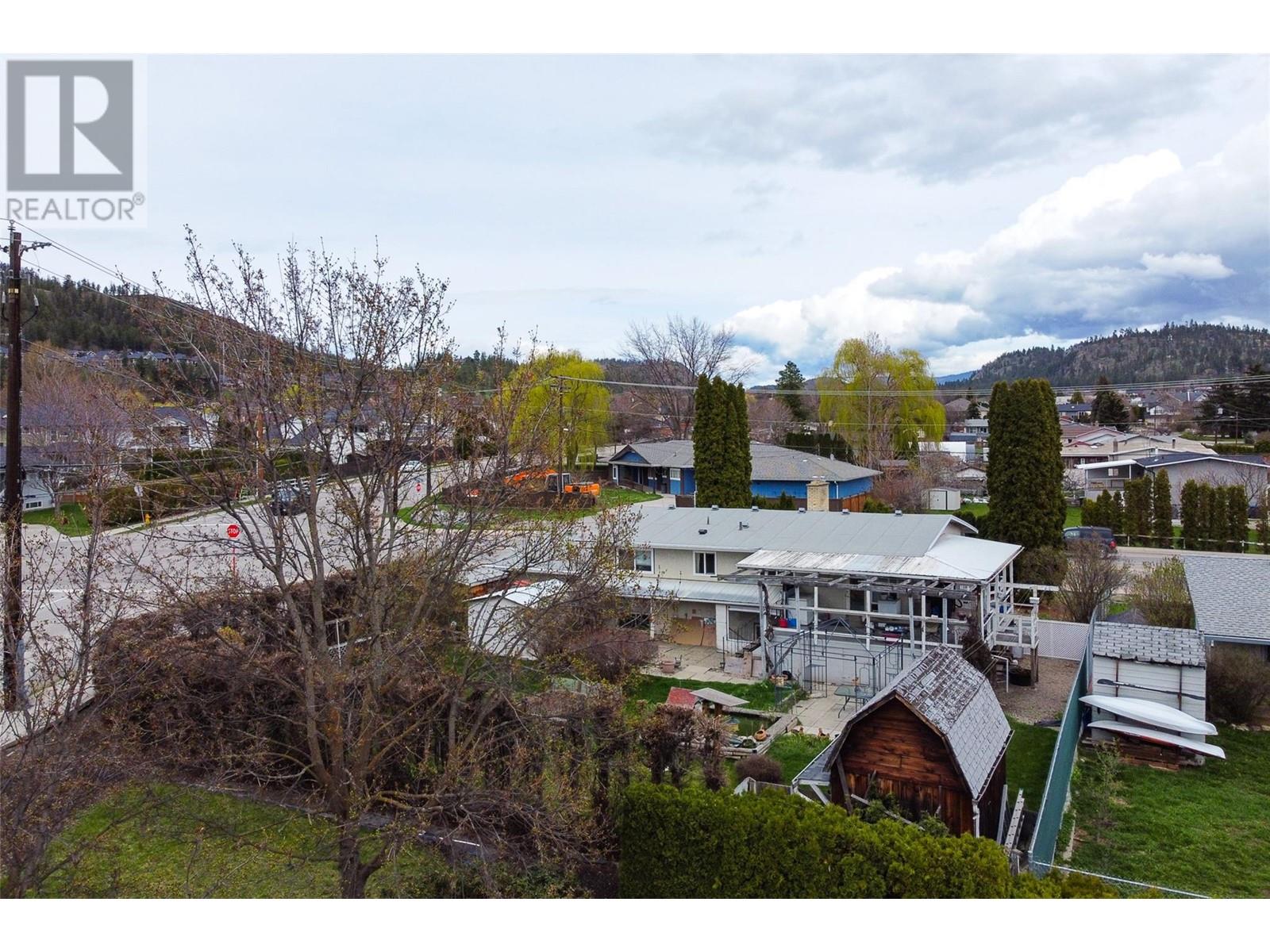 1911 Cross Road, Kelowna, British Columbia  V1V 2E4 - Photo 33 - 10342729