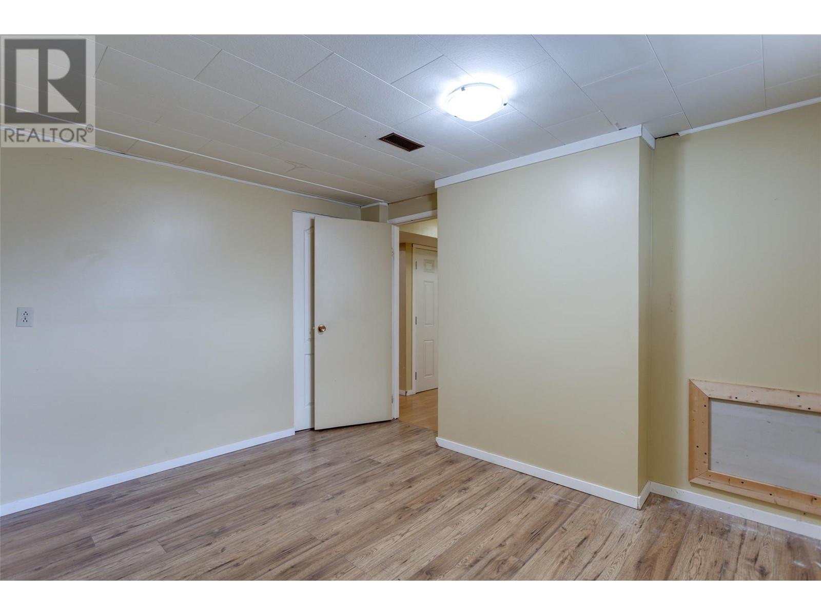 1911 Cross Road, Kelowna, British Columbia  V1V 2E4 - Photo 51 - 10342729