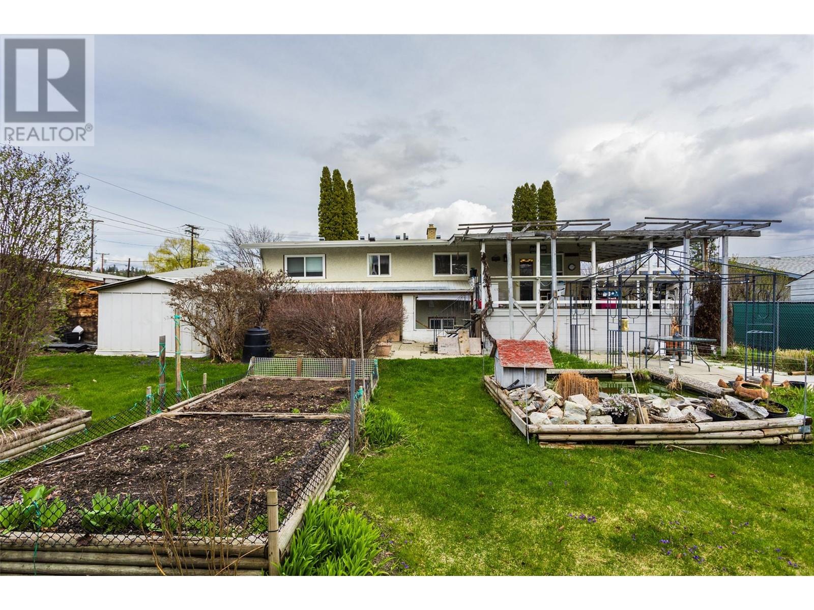 1911 Cross Road, Kelowna, British Columbia  V1V 2E4 - Photo 28 - 10342729