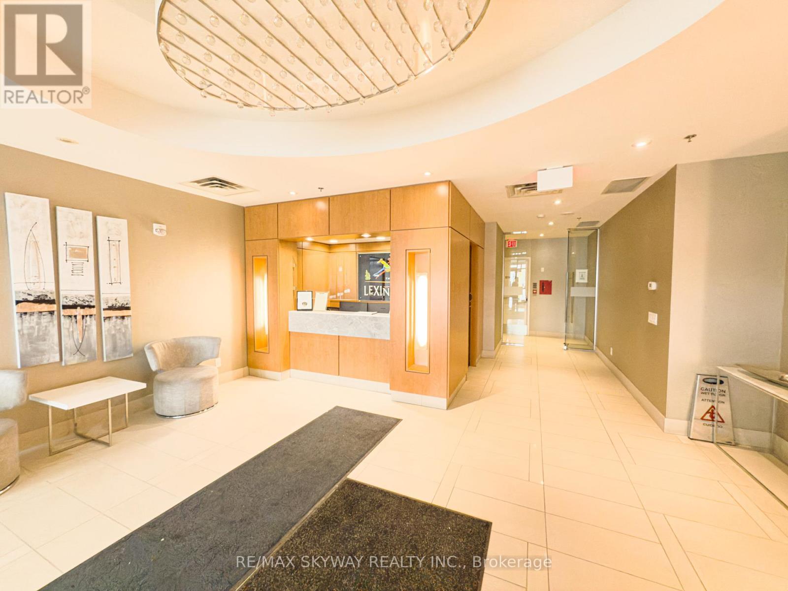 912 - 840 Queens Plate Drive, Toronto (West Humber-Clairville), Ontario  M9W 7J9 - Photo 17 - W12073185