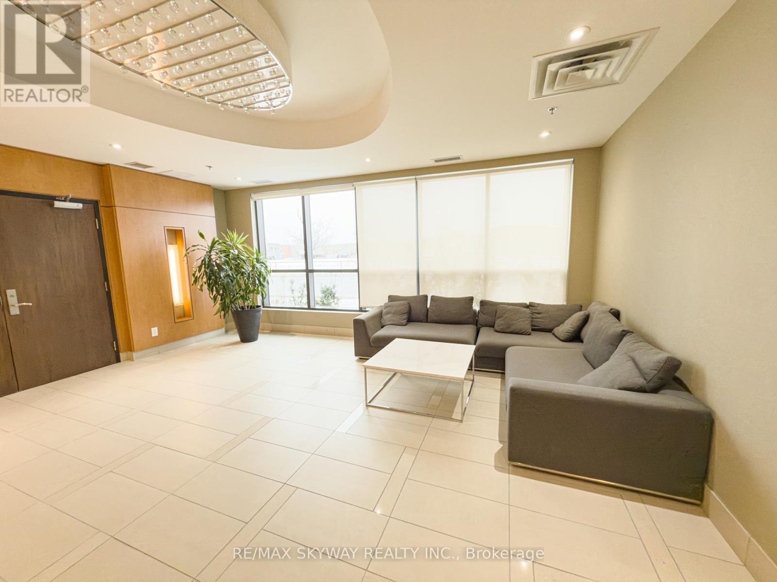 912 - 840 Queens Plate Drive, Toronto (West Humber-Clairville), Ontario  M9W 7J9 - Photo 19 - W12073185
