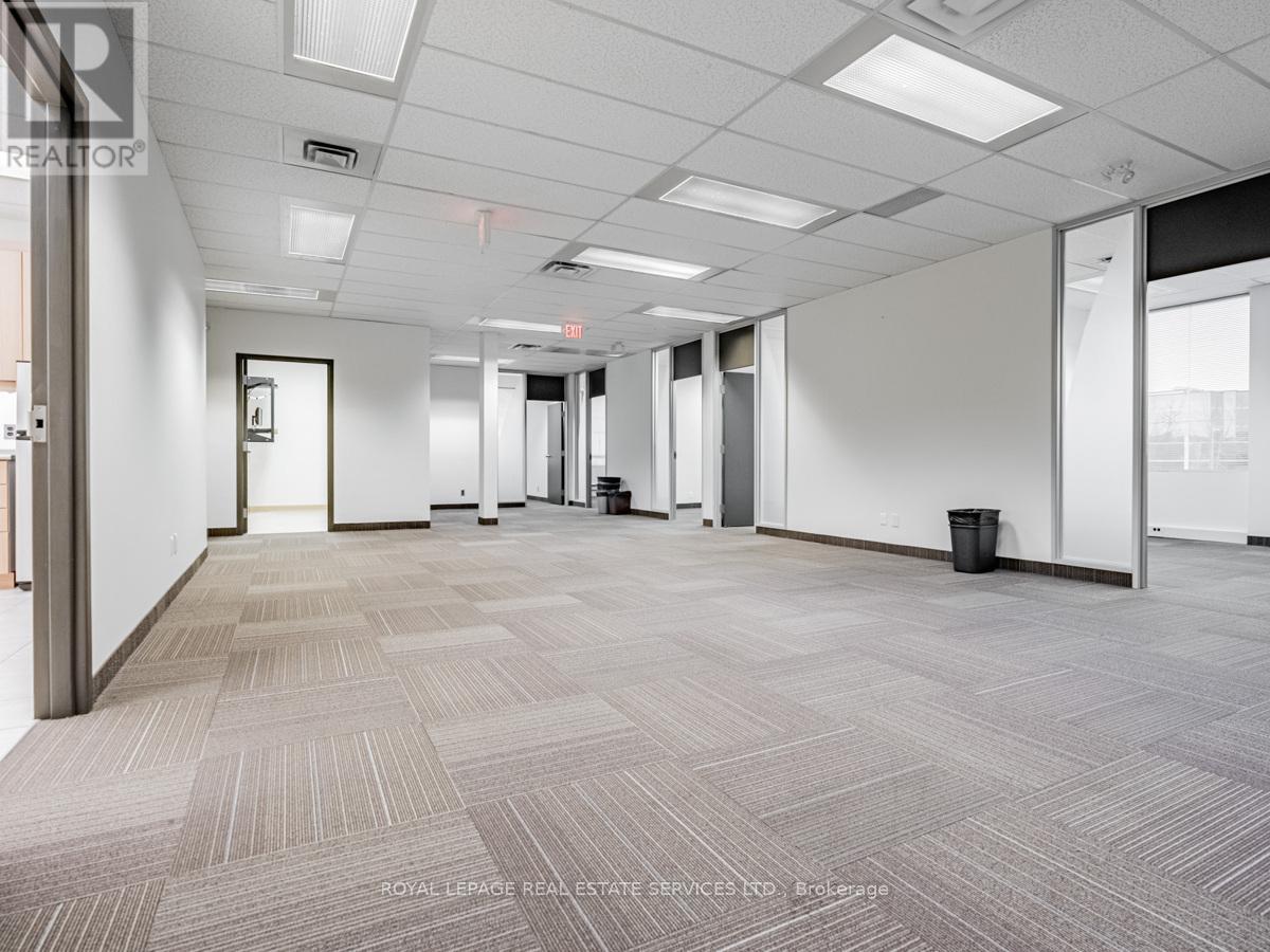 200a - 2180 Meadowvale Boulevard, Mississauga, Ontario  L5N 5S3 - Photo 11 - W12073201