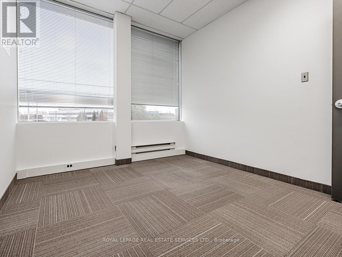 200a - 2180 Meadowvale Boulevard, Mississauga, Ontario  L5N 5S3 - Photo 21 - W12073201